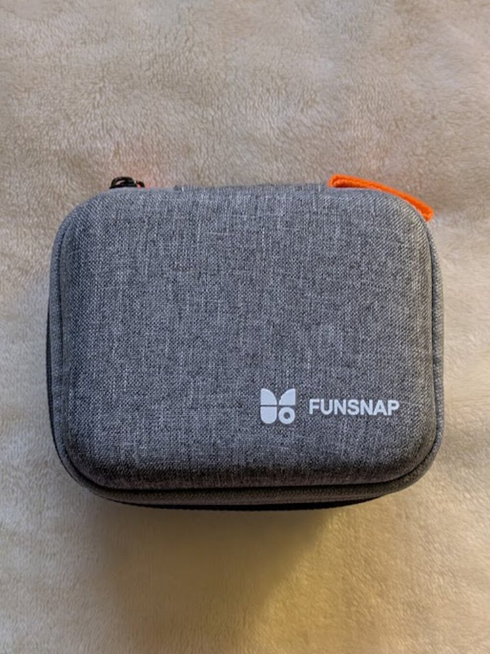 O1 FUNSNAP M6 Wireless Lavalier Microphone System